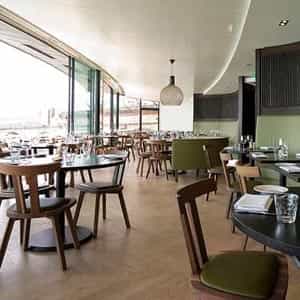Curved dining area
